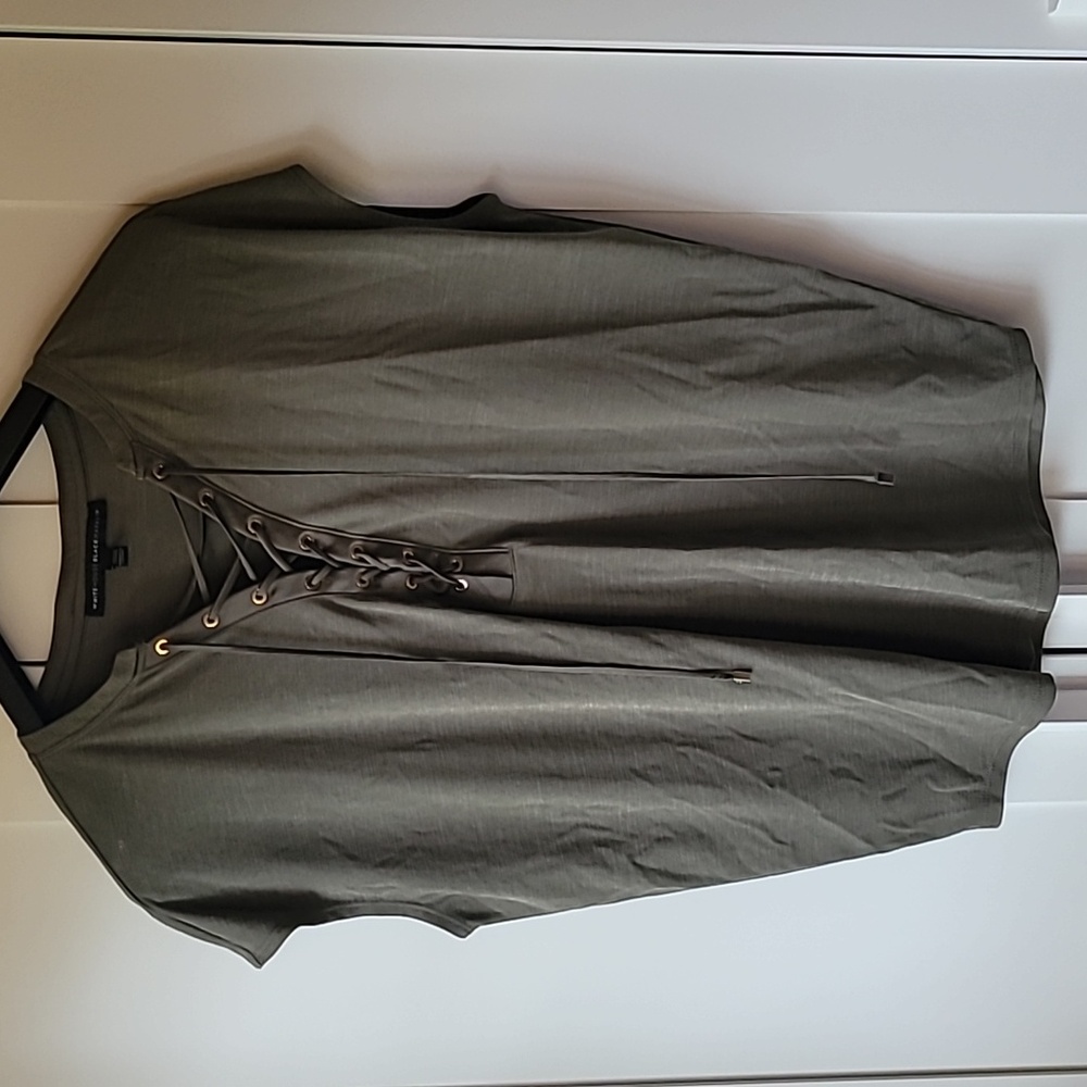 Gently used WHBM blouse size S